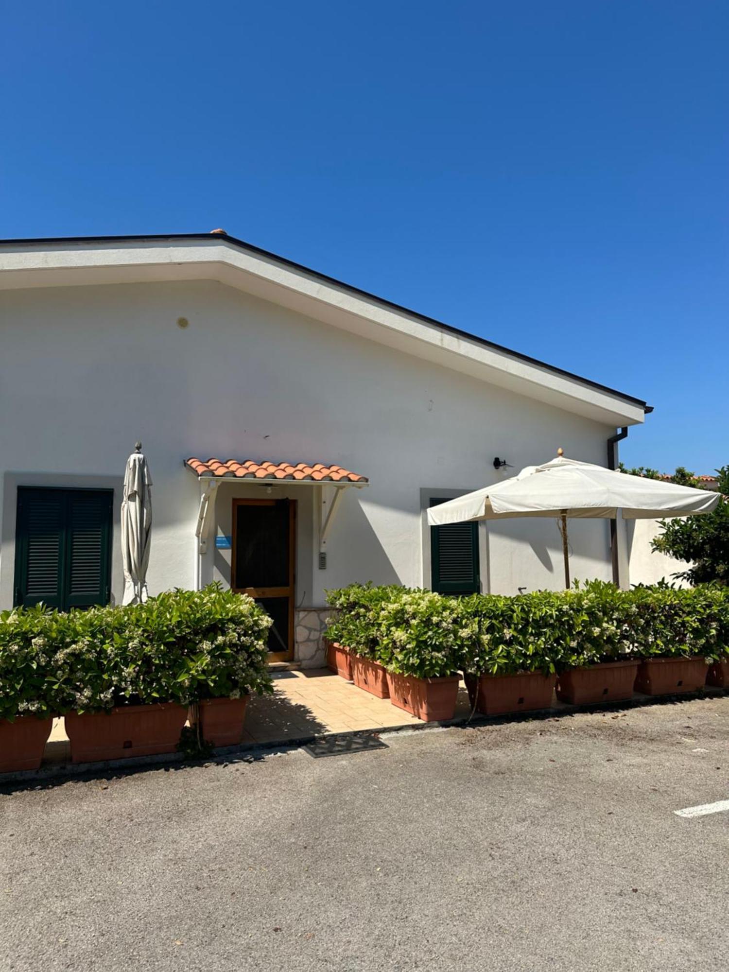 Sperlonga Paradise Apartment Complex Екстериор снимка